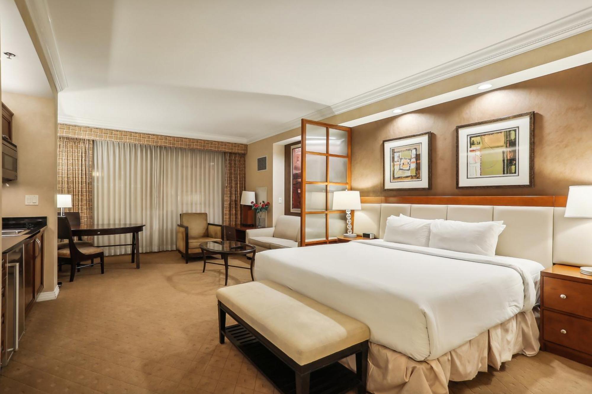 Mgm Signature Deluxe Balcony Strip View Suite Las Vegas Bagian luar foto
